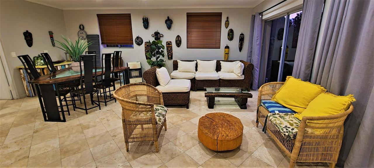 African Groove Camps Bay كيب تاون المظهر الخارجي الصورة