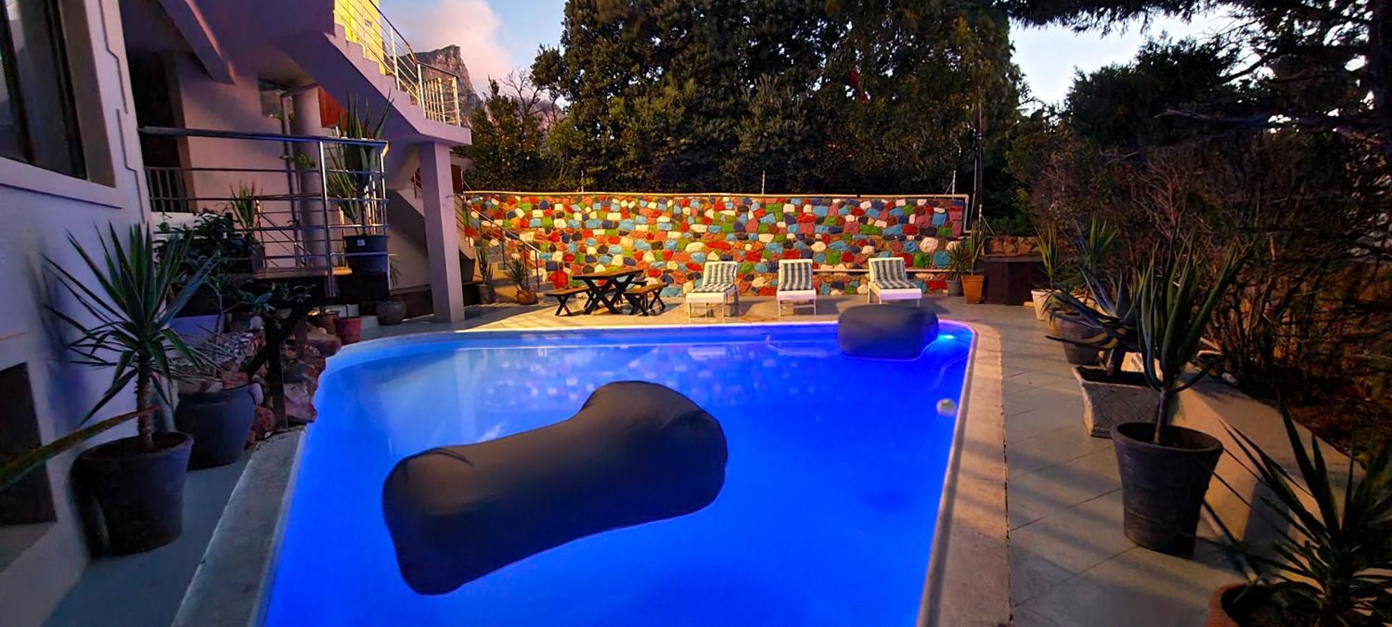African Groove Camps Bay كيب تاون المظهر الخارجي الصورة
