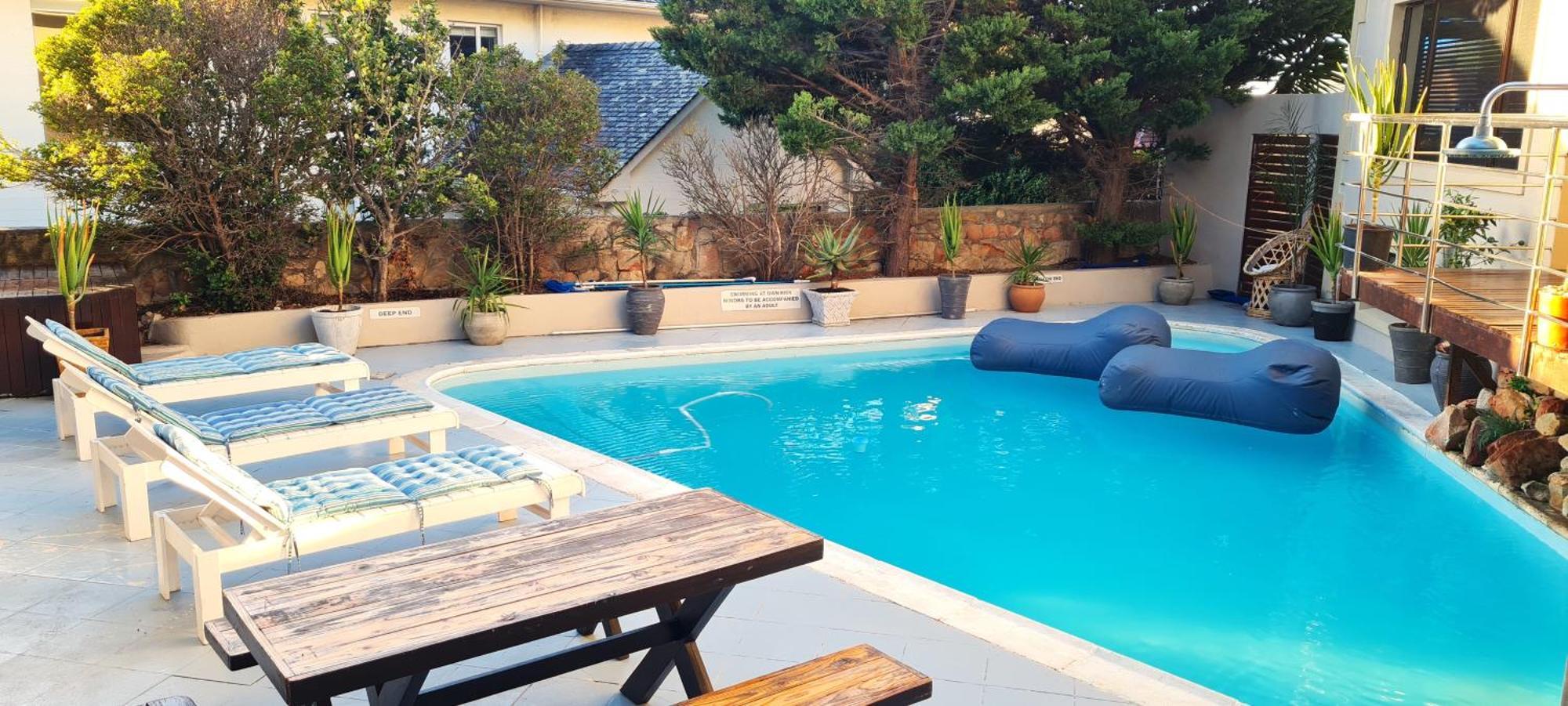 African Groove Camps Bay كيب تاون المظهر الخارجي الصورة