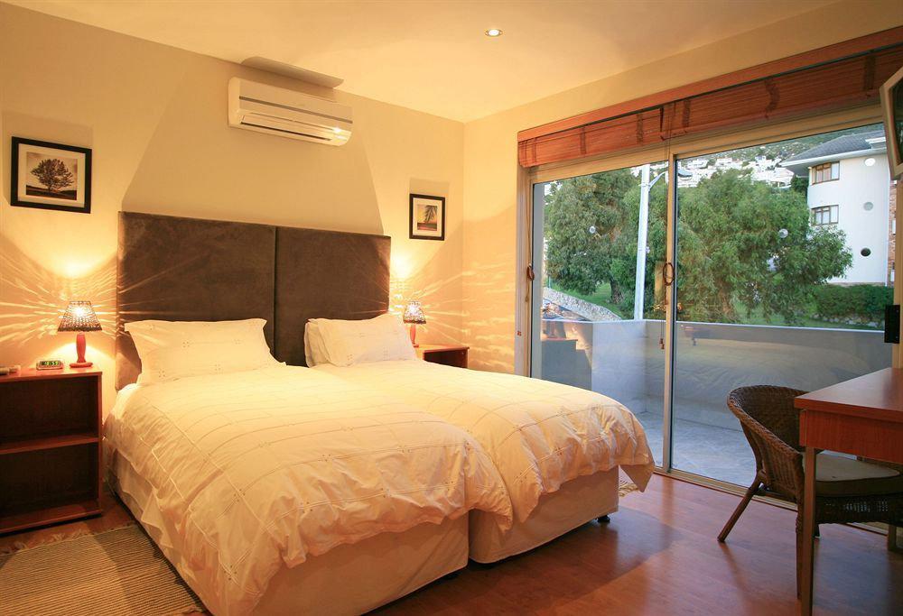 African Groove Camps Bay كيب تاون المظهر الخارجي الصورة